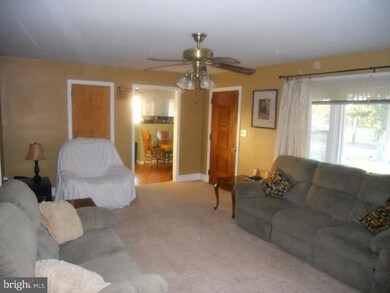 20 Neiffer Rd, Royersford, PA 19468 - photo 4