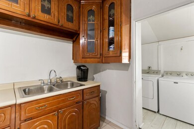 7627 Acapulco Ave, El Paso, TX 79915 - photo 5