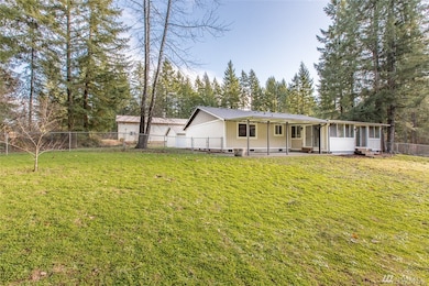 12048 Hobby St SE, Yelm, WA 98597 - photo 6