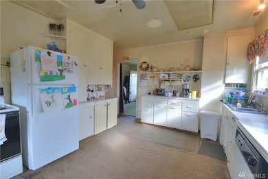 641 E Axton Rd, Bellingham, WA 98226 - photo 7