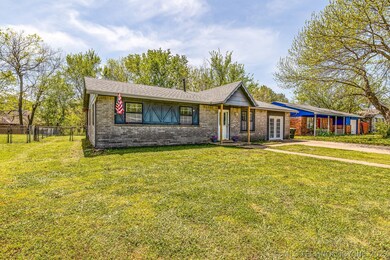 222 E Forest St, Skiatook, OK 74070 - photo 3