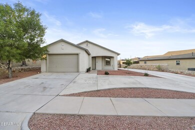 14629 Escalera Dr, El Paso, TX 79928 - photo 2