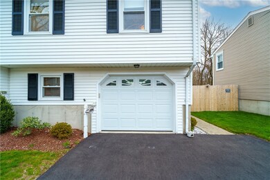 45 Scott Dr, Riverside, RI 02915 - photo 3