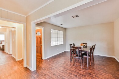 10338 Cheeves Dr, Houston, TX 77016 - photo 7