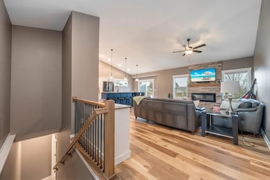 2202 Ash Tree Dr, Winterset, IA 50074 - photo 3