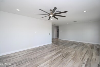 2140 E Palm Ln, Phoenix, AZ 85006 - photo 5