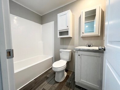 5196 Tokay Dr unit 92, Flint, MI 48507 - photo 5