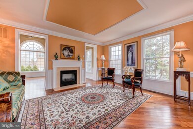 975 Turnberry Cir, Schwenksville, PA 19473 - photo 3