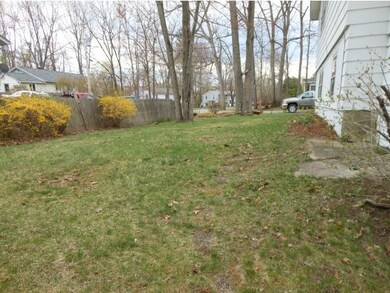 30 Oakwood Cir, Milford, NH 03055 - photo 2