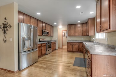 1246 Burnside Place, Dupont, WA 98327 - photo 3