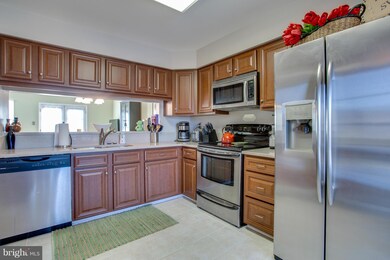 9380 Breamore Ct, Laurel, MD 20723 - photo 2