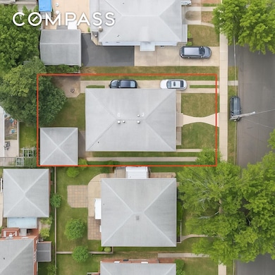 424 Cromwell Ave, Staten Island, NY 10305 - photo 3