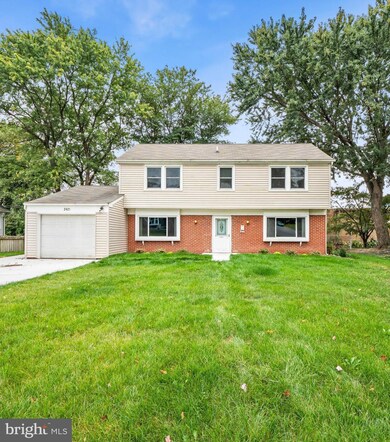 2421 Kinderbrook Ln, Bowie, MD 20715 - photo 2