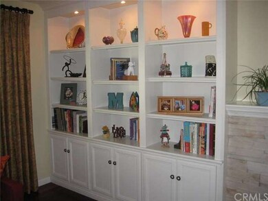 Built ins in the living room allow for more storag