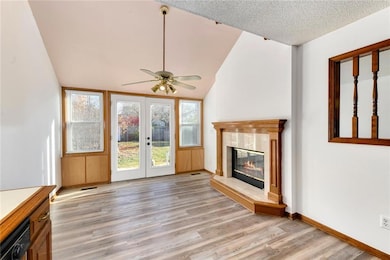 2121 NE Concord St, Lees Summit, MO 64086 - photo 5