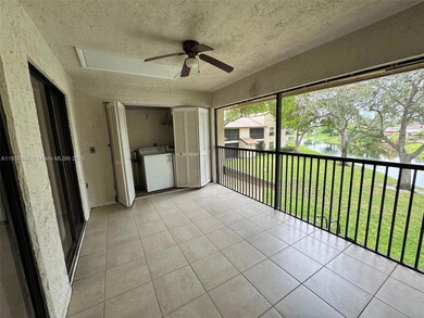 3817 Cocoplum Cir unit 3585, Coconut Creek, FL 33063 - photo 7