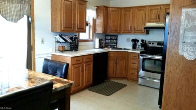 174 Valley View Dr, Coshocton, OH 43812 - photo 4