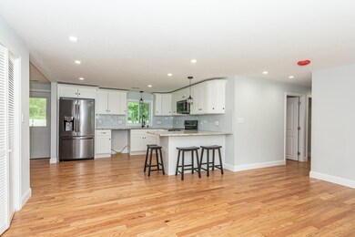 102 Anne Marie Dr, Brockton, MA 02302 - photo 4