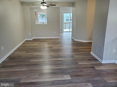 7809 Hidden Creek Way unit 3, Stoney Beach, MD 21226 - photo 5