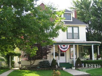 304 N Main St, Warren, IN 46792 - photo 2