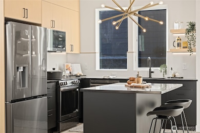 3415 48th Ave SW, Seattle, WA 98116 - photo 7