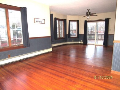 12 Claflin St, Attleboro, MA 02703 - photo 7