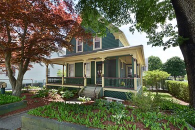 458 Chandler St, Worcester, MA 01602 - photo 3