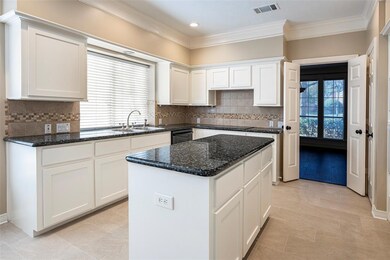 565 Oak Hill Dr, Southlake, TX 76092 - photo 7