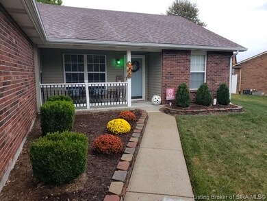 417 S Parkline Dr, New Albany, IN 47150 - photo 2