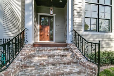 339 W 27th St, Houston, TX 77008 - photo 2