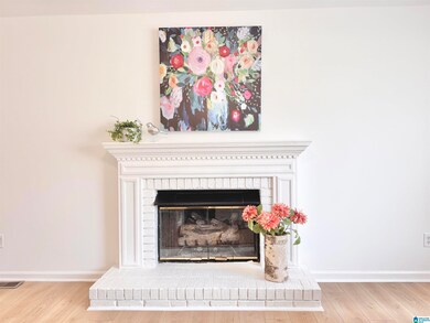 8508 Lanewood Cir, Leeds, AL 35094 - photo 6