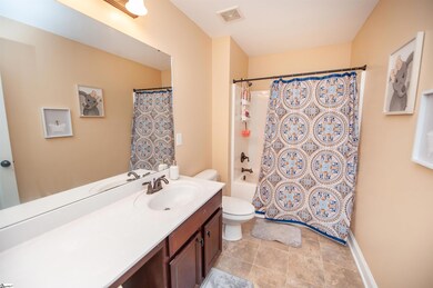 724 Gloria Ct, Boiling Springs, SC 29316 - photo 7