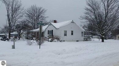 14546 Nine Mile Rd, Kaleva, MI 49465 - photo 4