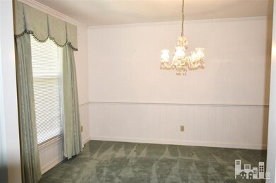 804 E Wilmington St, Burgaw, NC 28425 - photo 5