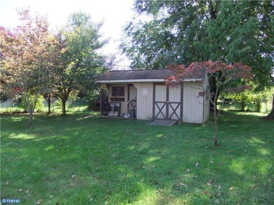 1408 Cathys Ln, North Wales, PA 19454 - photo 7