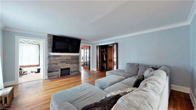Living room - hardwood floors