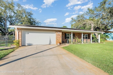 3024 Larkspur St, Titusville, FL 32796 - photo 2