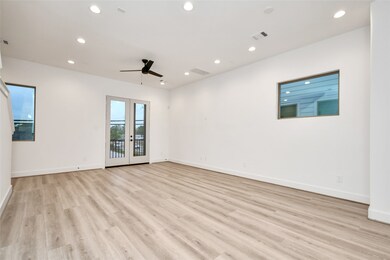 4541 Old Yale St, Houston, TX 77018 - photo 7