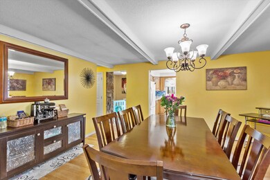 27 Pinewood Dr, MerriMacK, NH 03054 - photo 3