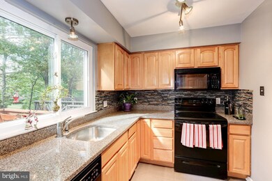 59 Gravenhurst Ct, North Potomac, MD 20878 - photo 4