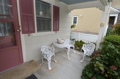 86 Havemeyer Place, Greenwich, CT 06830 - photo 2