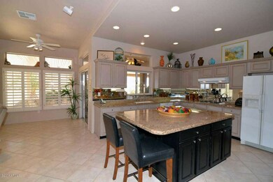 KITCHEN & BREAKFAST ROOM