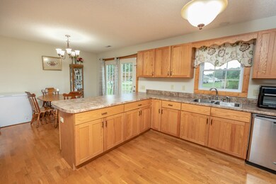 Dining area, too!