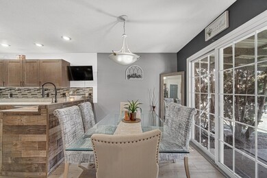 55398 Sumerset Ln, New Carlisle, IN 46552 - photo 7