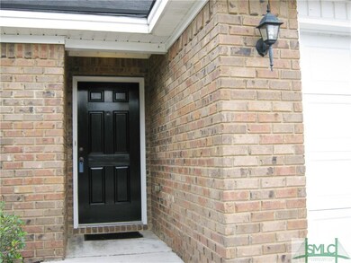 Covered front entrance to welcome family and frien