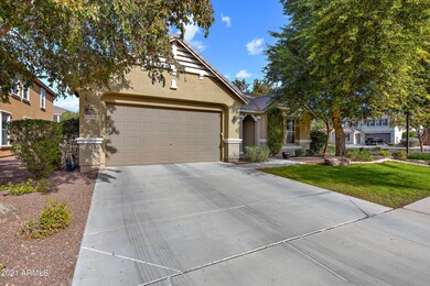3470 E Desert Ln-2
