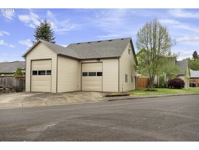 2193 Riviera Ct, Hubbard, OR 97032 - photo 3