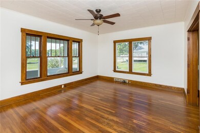 127 Blair St, Kellogg, IA 50135 - photo 6