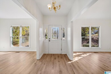 2128 Oakwood Dr, Birmingham, AL 35215 - photo 2