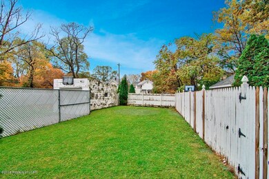 83 E Vaughn St, Kingston, PA 18704 - photo 5